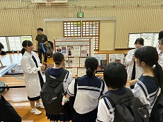 05E0C633-21EE-43CA-8501-CDF003EF2B8C